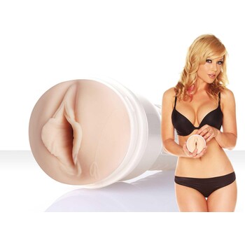 Fleshlight- Kayden Krossmale masturbator